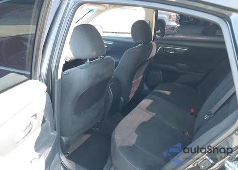 2015 Nissan Altima 2.5 S из США, поврежденный, VIN 1N4AL3AP4FC245275